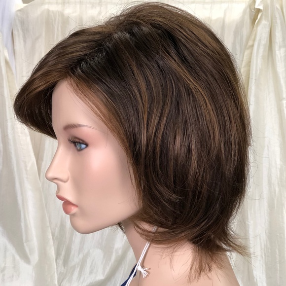 NWT Dark Brn with Auburn Mid Length Wig Avg Size - Picture 3 of 8